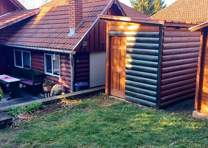 Fenyo Kucko Apartament *